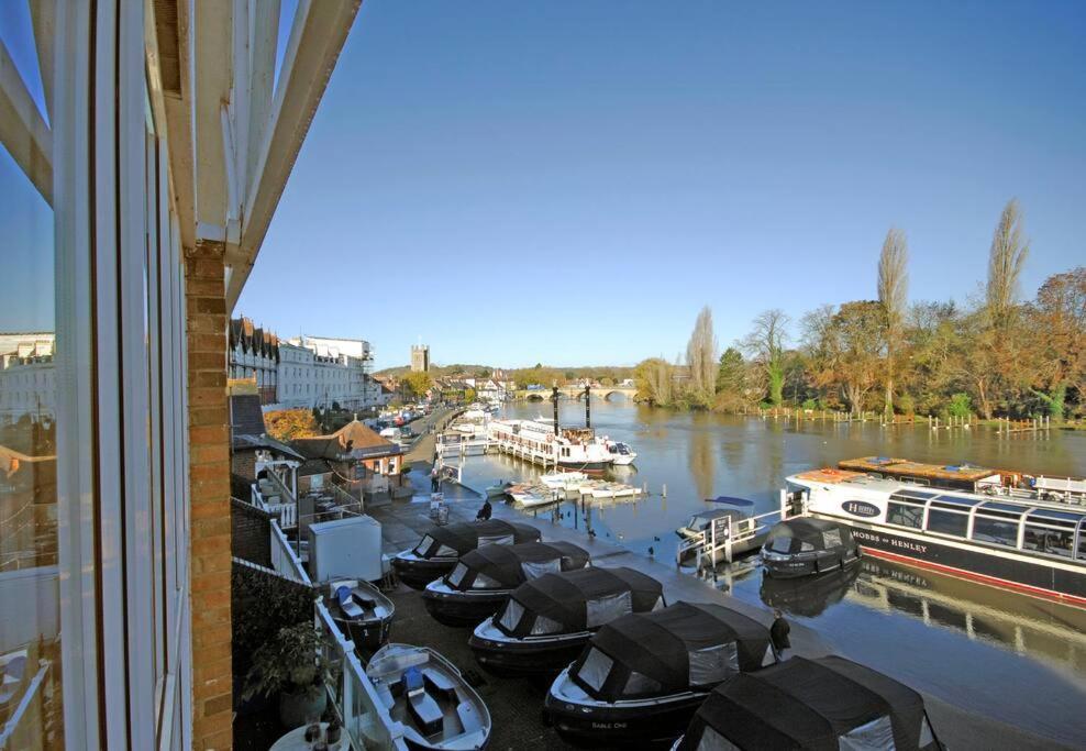 The Oars - Riverfront Property Χένλεϊ ον Τέιμς Εξωτερικό φωτογραφία